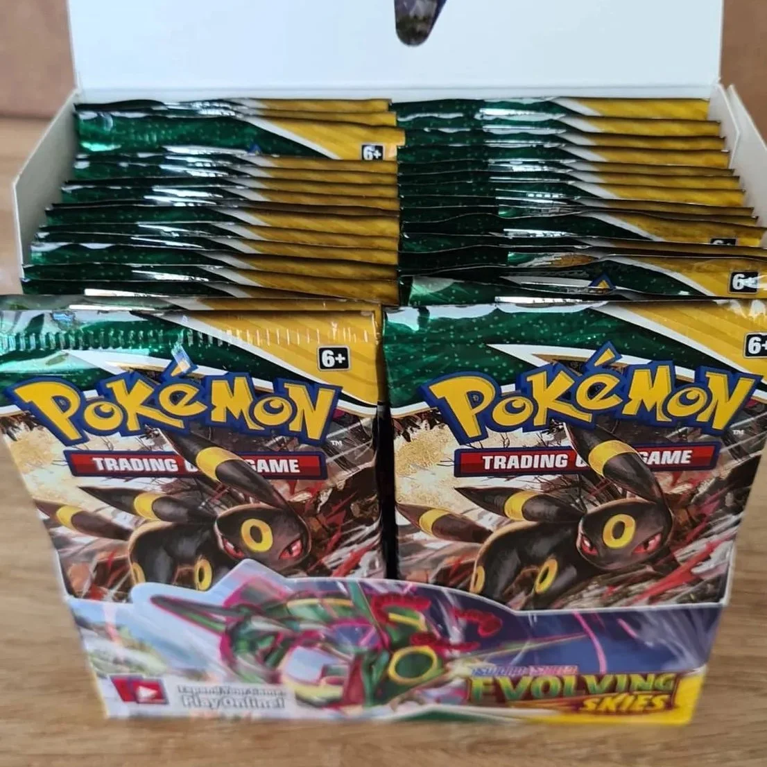 p1-4-1.webp Wholesale Pokémon Trading Card Pallet (50 Sealed Boxes) - Image 1